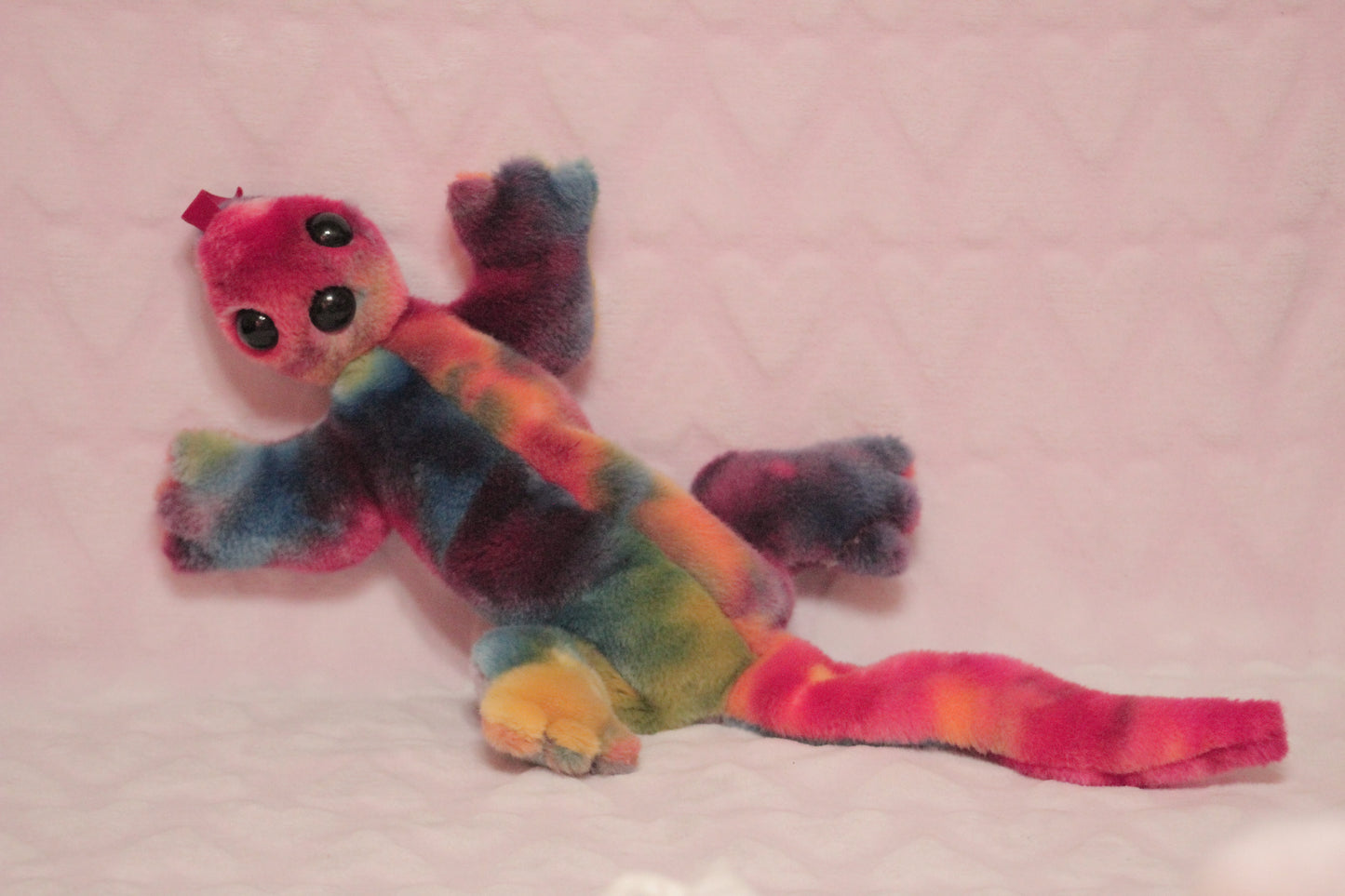 Extra eyes add on, for find or send in customs only!