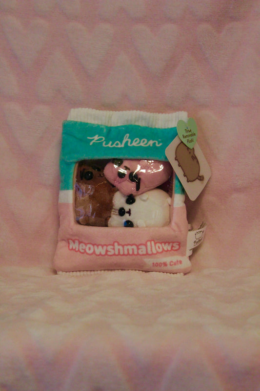 Pusheen meowshmallows