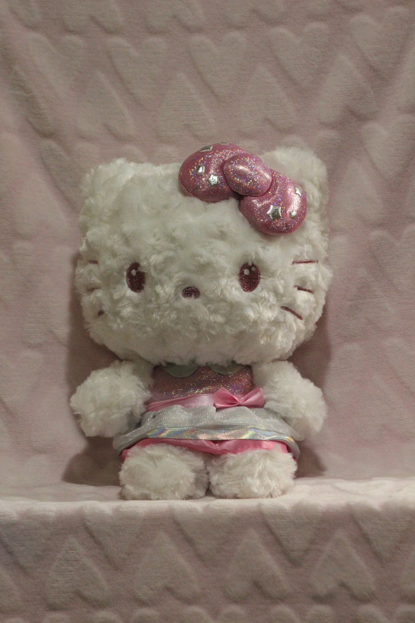 Large sparkly HK custom