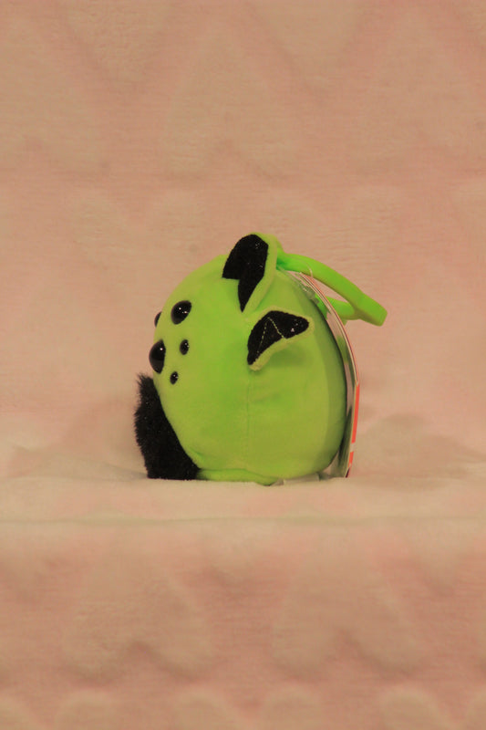 Clip on green bat squish 2