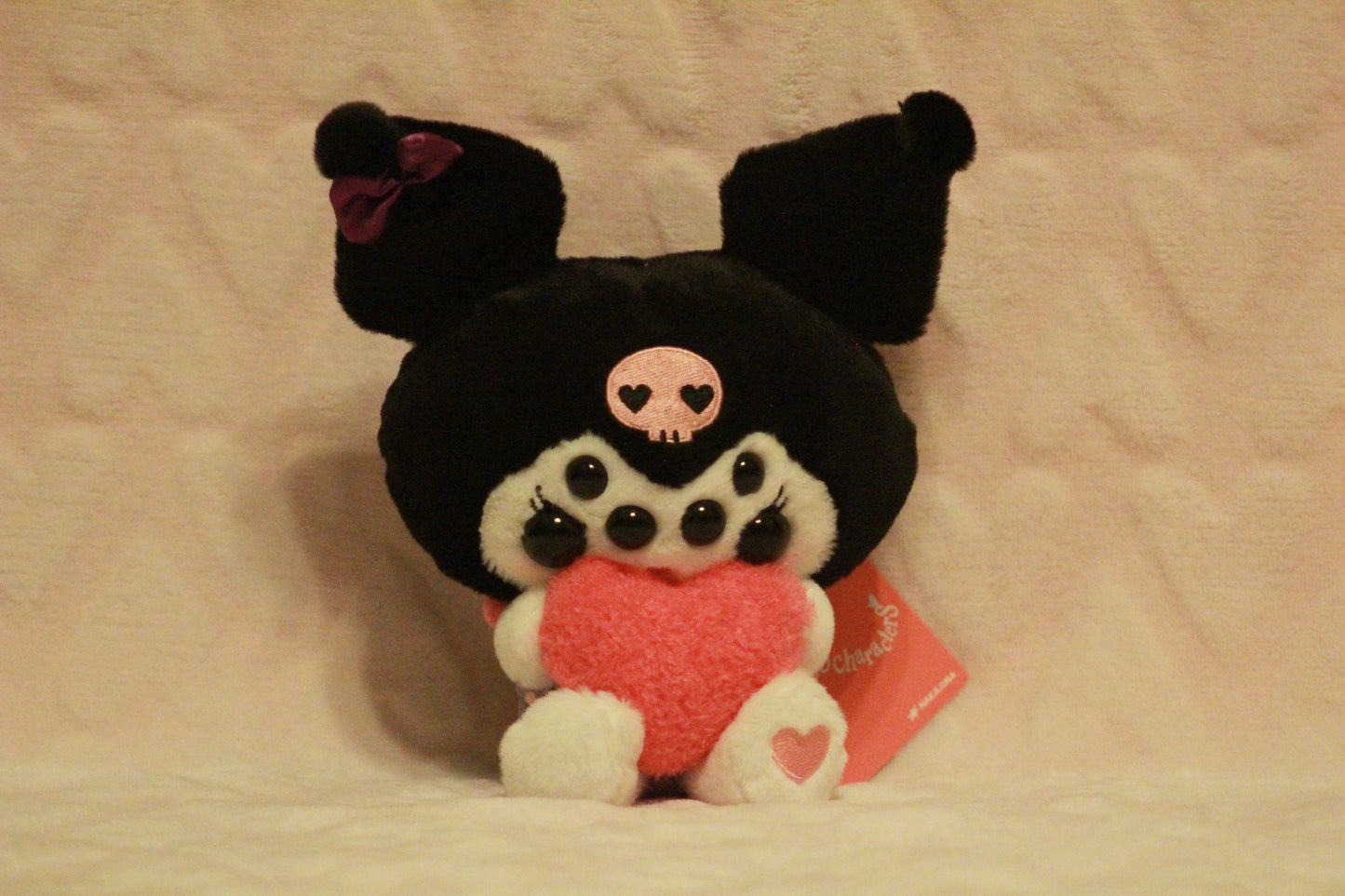 Extra eyes add on, for find or send in customs only!
