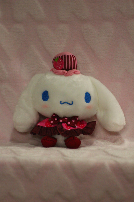 Small chocolate strawberry clip on CN custom