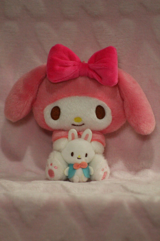 Small MM and friend clip on custom