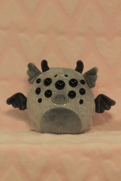 Small gray gargoyle squish 1