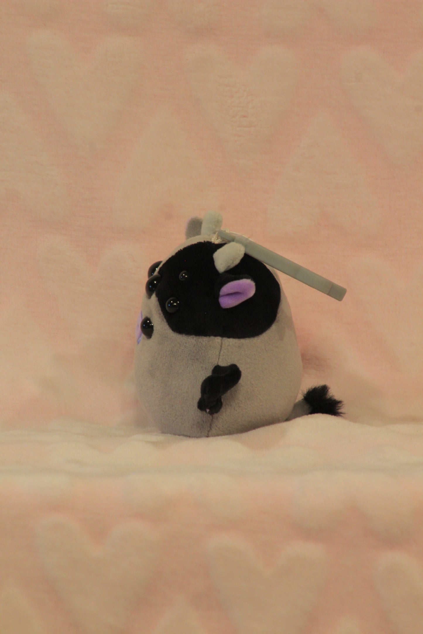 Clip on cow bat squish 2